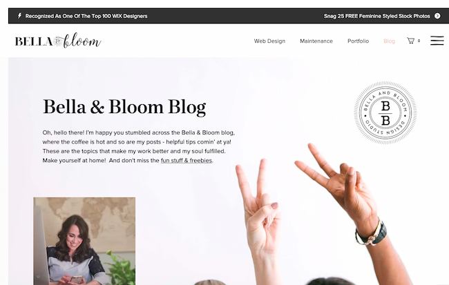 Contoh platform blog terbaik: Wix dan Bella & Bloom