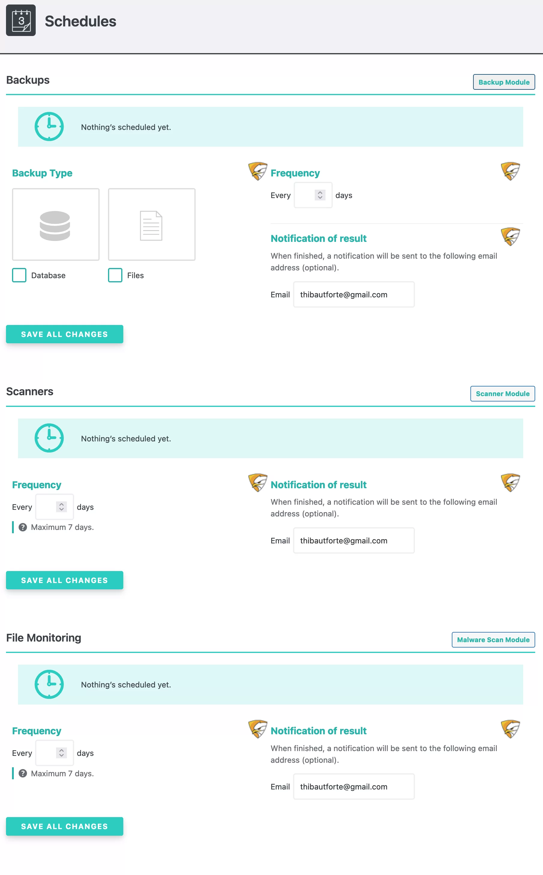 SecuPress consente di programmare backup e scansioni.