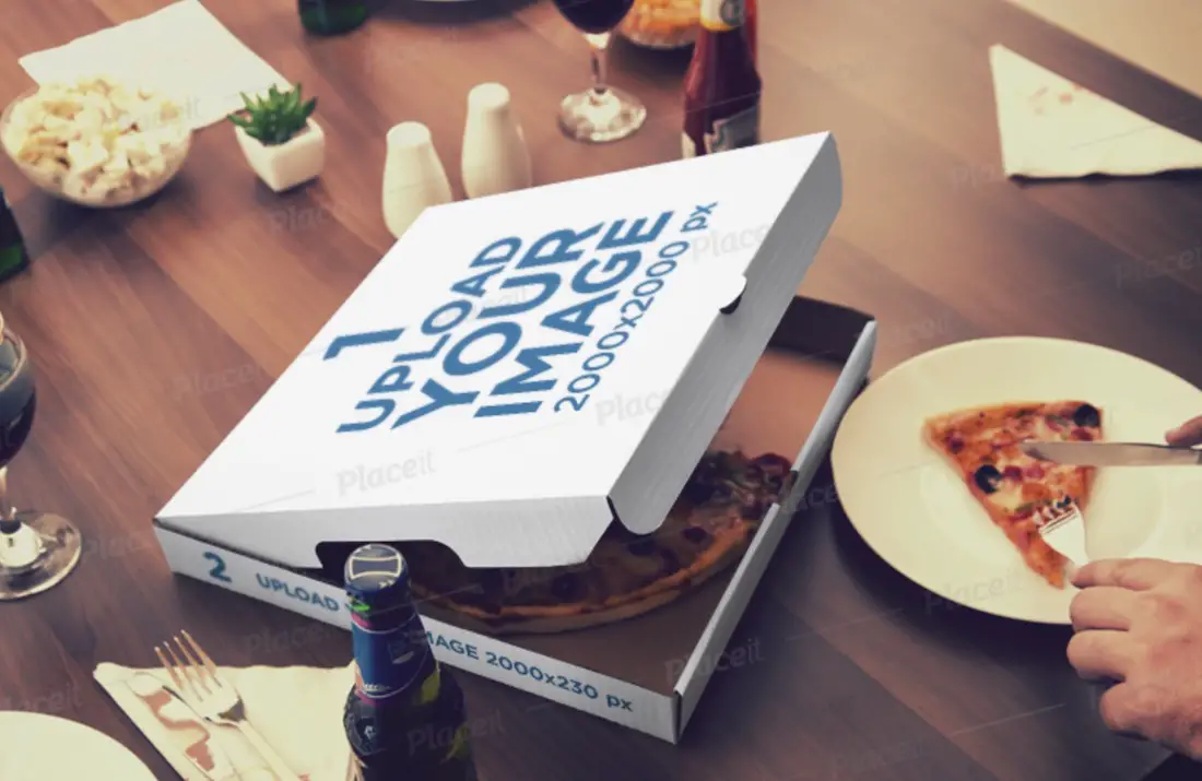 mockup di una scatola per pizza aperta