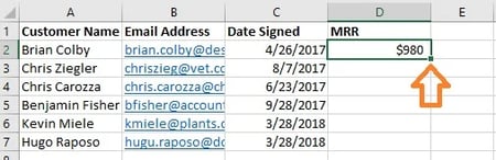 Folosind VLOOKUP: Popularea valorilor