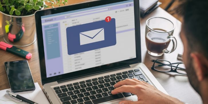 Ce sunt e-mailurile arhivate în Gmail?