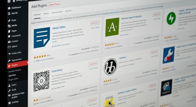 帶有可用插件列表的 WordPress 管理頁面