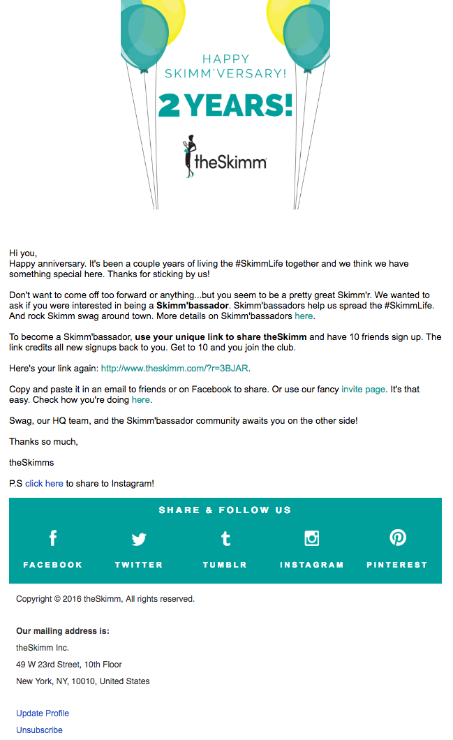 Пример маркетинговой кампании по электронной почте: TheSkimm - "Happy Skimmversary"