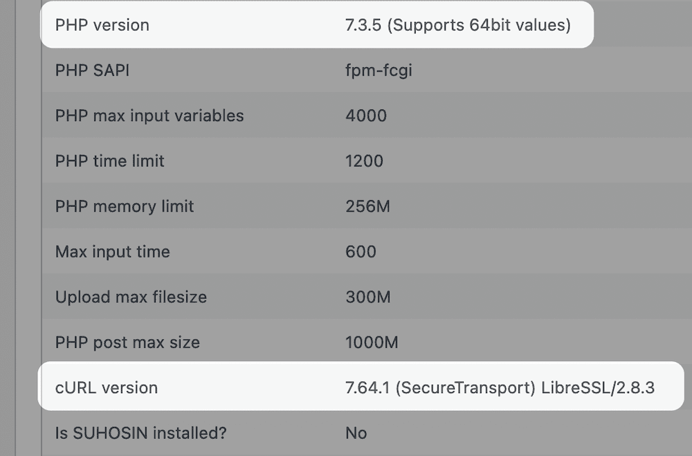 Версия PHP и версия cURL на экране «Состояние сайта».