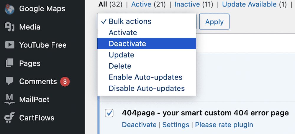 Выбор «Деактивировать» в меню «Массовые действия» в WordPress.
