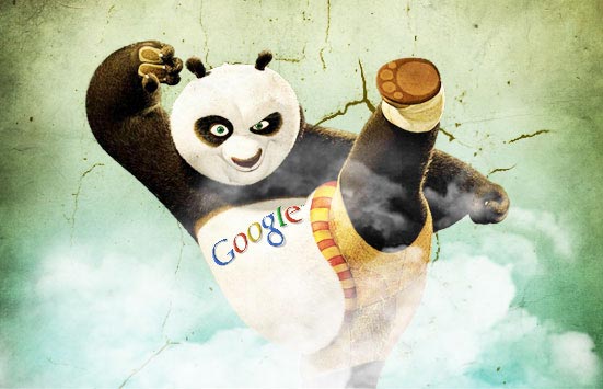 Google logolu Kung Fu Panda'dan Po tasviri.